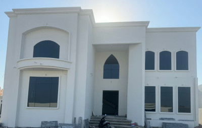 CURTAIN WALL
