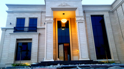 CURTAIN WALL