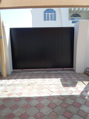ALUMINIUM GATE